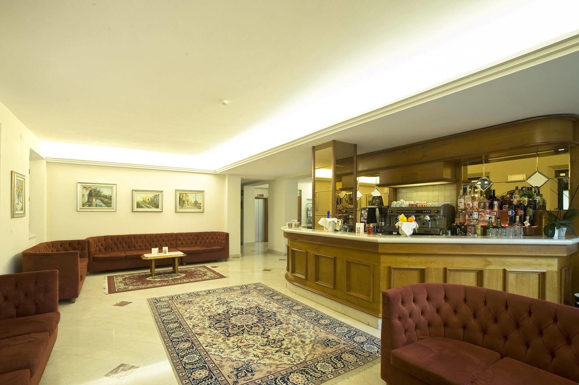Hotel Villa Ricci & Benessere Кианчано Терме Екстериор снимка
